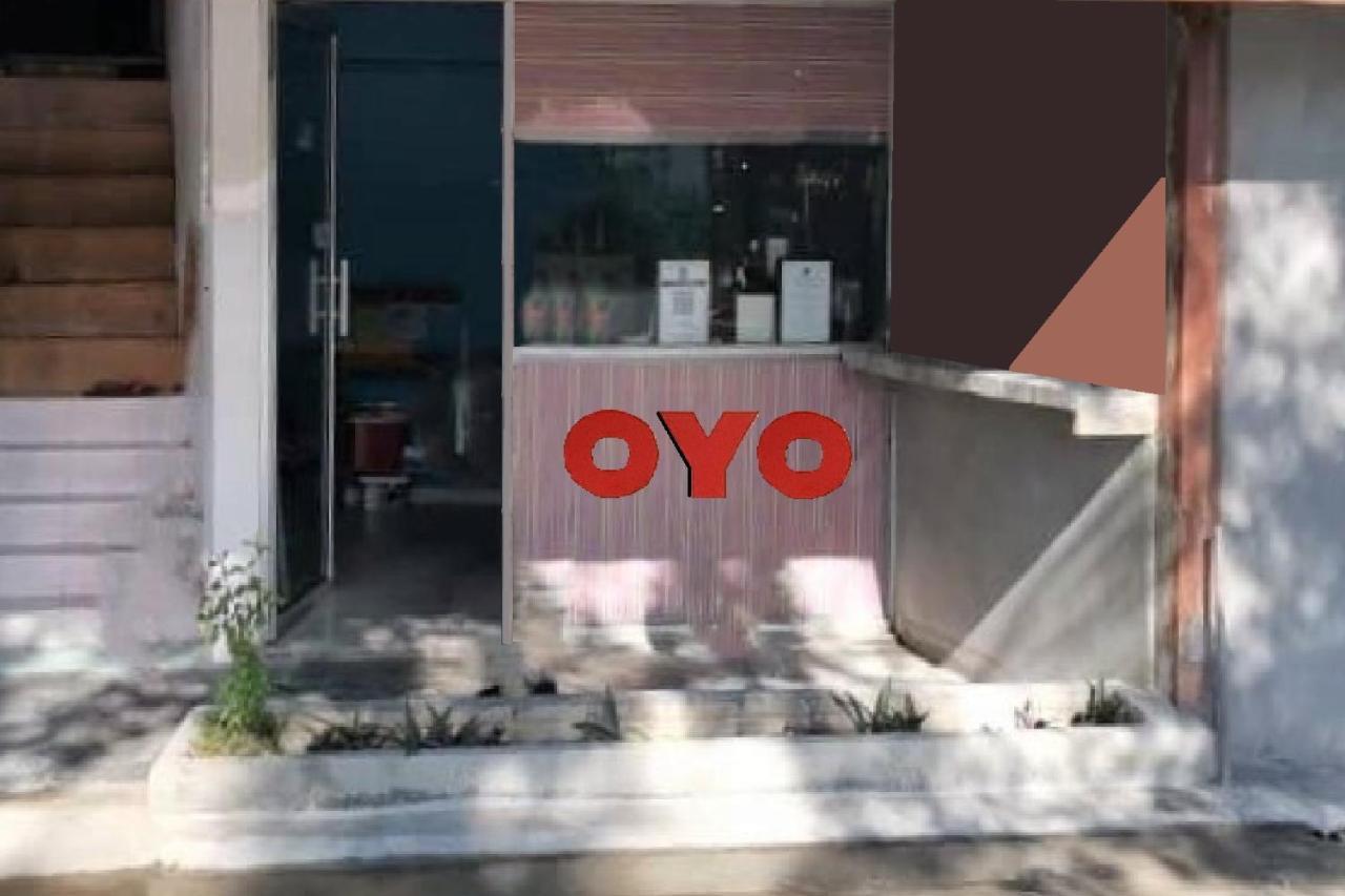 Oyo 90176 D'Cruz Sunrise Villa Pantai Cenang  Buitenkant foto
